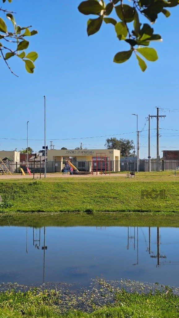 Terreno à venda  com 132m², Rua Lucindo Antônio Bottin no bairro Hípica em Porto Alegre