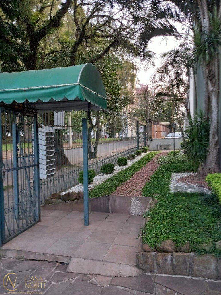Cobertura à venda com 3 quartos, 130m², 1 vaga, Rua Maria Montessori no bairro São Sebastião em Porto Alegre