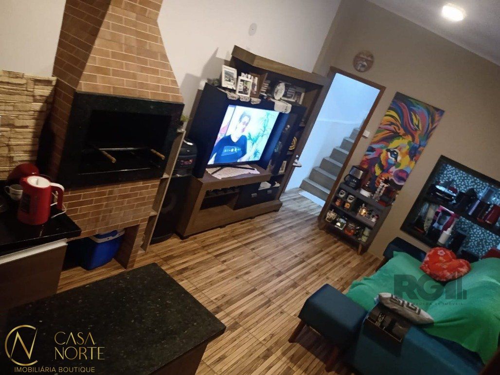 Casa à venda com 2 quartos, 150m², 1 vaga, Avenida Guaiba no bairro Vila Assunção em Porto Alegre