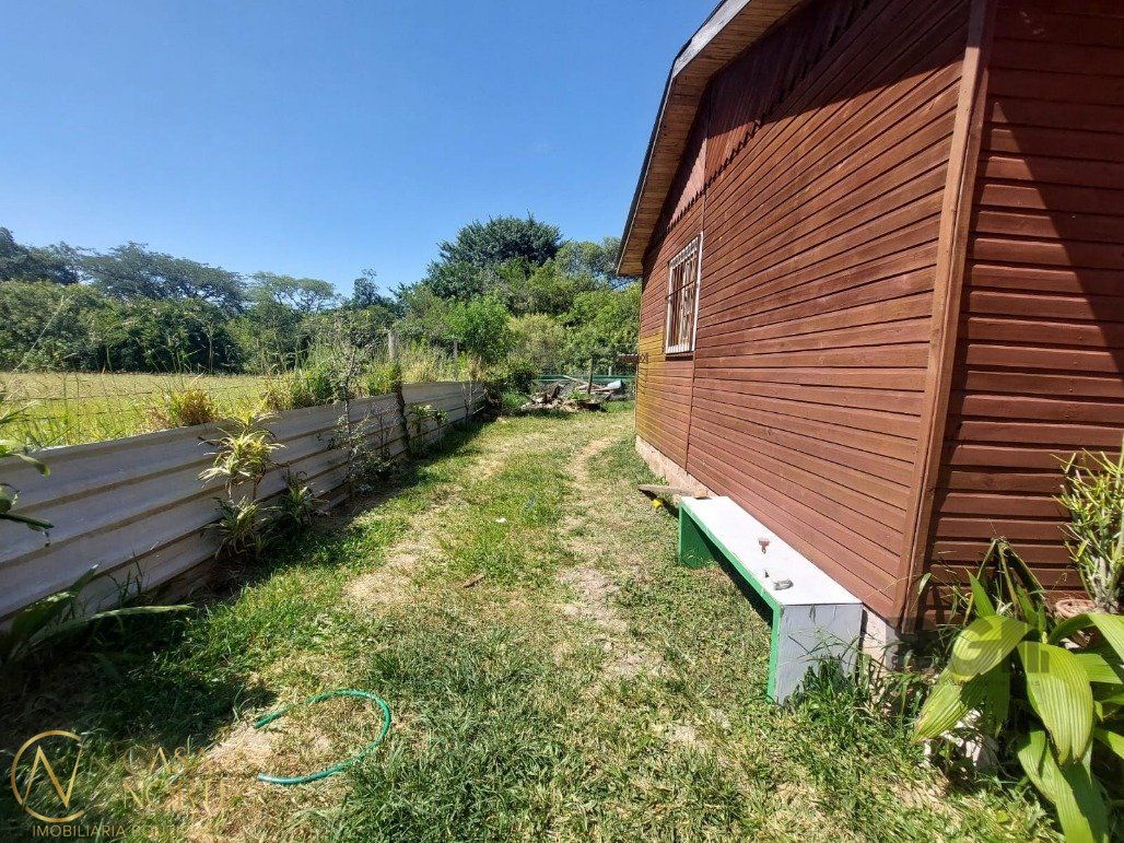 Casa à venda com 2 quartos, 40m², Avenida do Lami no bairro Lami em Porto Alegre