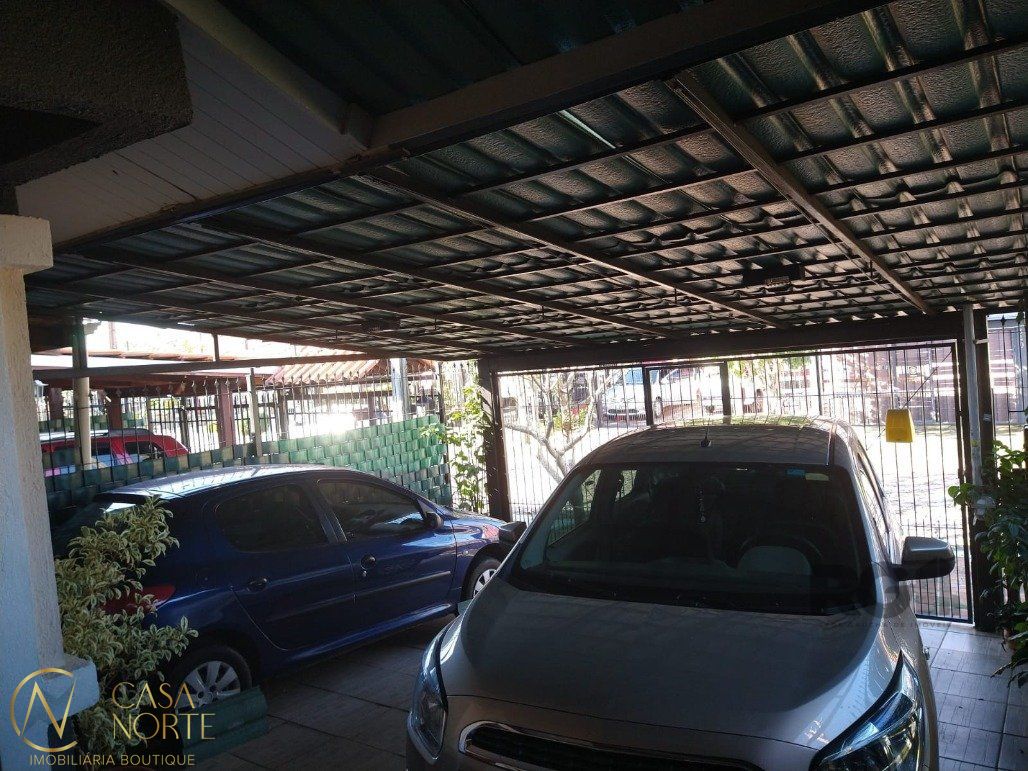 Casa à venda com 2 quartos, 85m², Rua Elaine Juchem Selistre no bairro Hípica em Porto Alegre