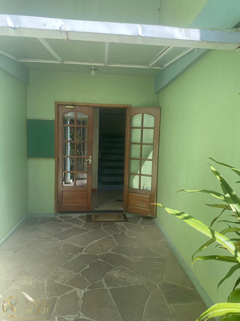 Apartamento à venda com 2 quartos, 47m², Rua João Mora no bairro Camaquã em Porto Alegre