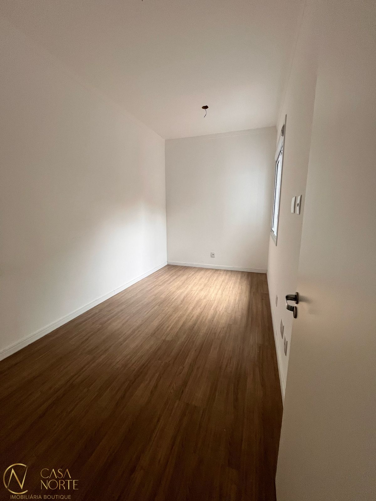 Casa de Condomínio à venda com 3 quartos, 95m², 1 suíte, 2 vagas, Rua Eroni Soares Machado no bairro Hípica em Porto Alegre