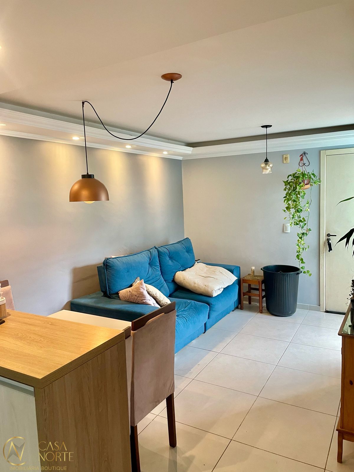 Apartamento à venda com 2 quartos, 47m², 1 vaga, Rua Atílio Supertti no bairro Vila Nova em Porto Alegre