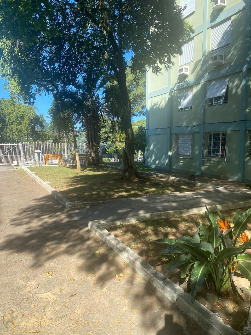 Apartamento à venda com 2 quartos, 47m², Rua João Mora no bairro Camaquã em Porto Alegre