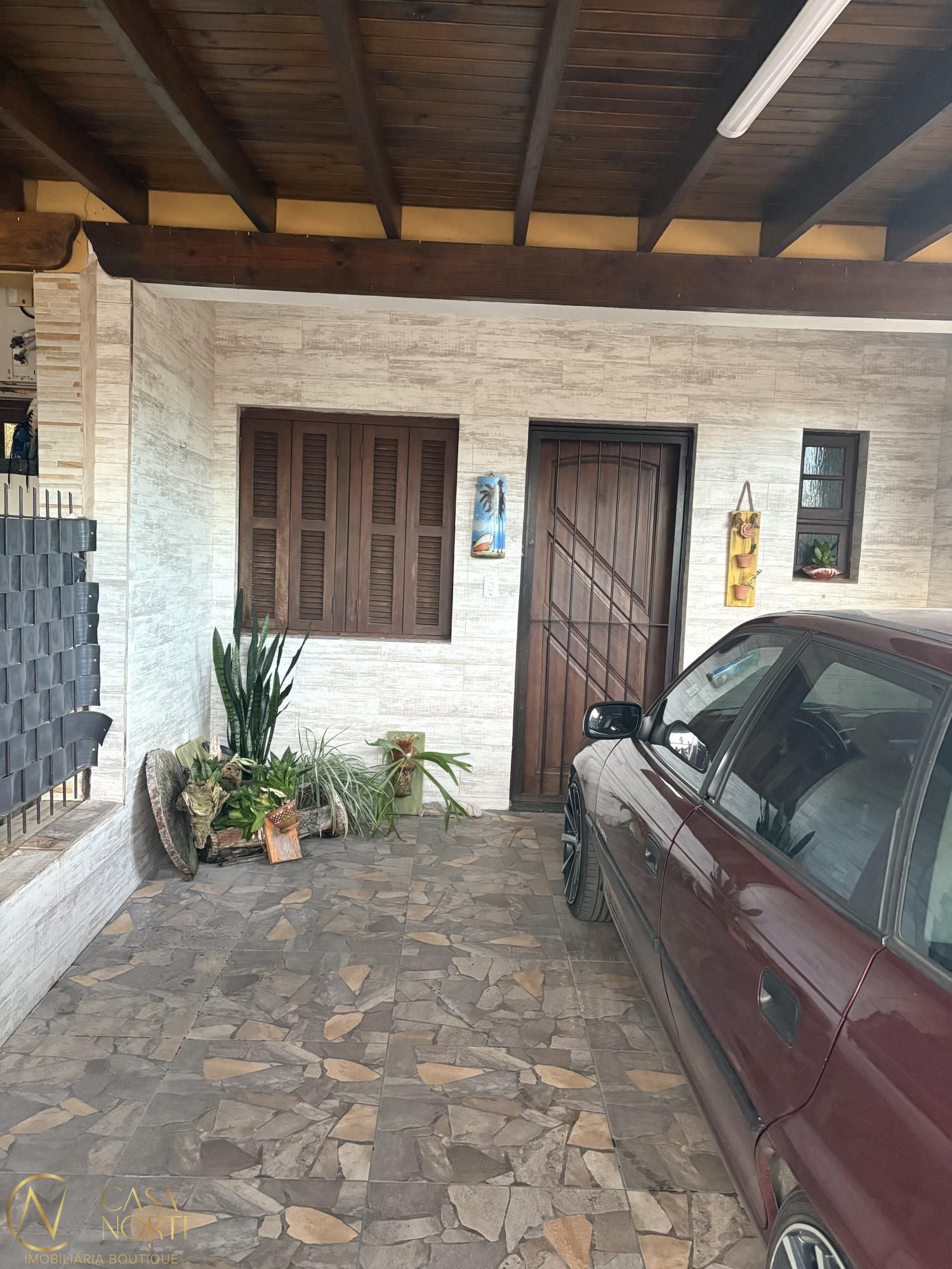 Sobrado à venda com 2 quartos, 68m², 1 suíte, 1 vaga, Rua João Augusto Pestana no bairro Belém Novo em Porto Alegre