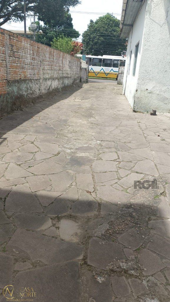 Terreno à venda  com 605m², Avenida da Serraria no bairro Espírito Santo em Porto Alegre