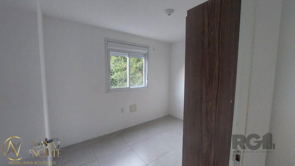 Apartamento à venda com 2 quartos, 43m², 1 vaga, Avenida Rodrigues da Fonseca no bairro Vila Nova em Porto Alegre