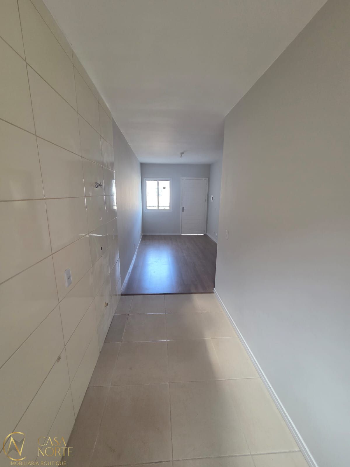 Sobrado à venda com 2 quartos, 49m², 1 vaga, Rua Dorival Castilhos Machado no bairro Aberta dos Morros em Porto Alegre
