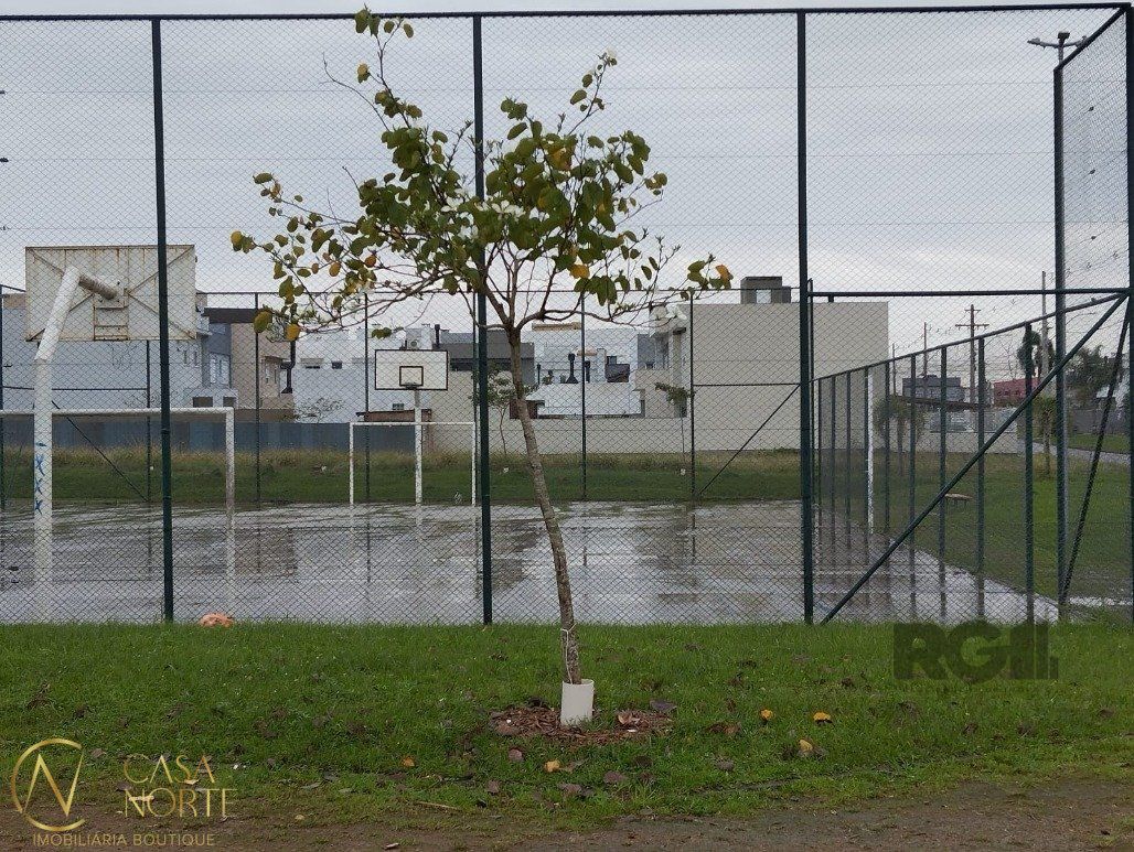 Terreno à venda  com 175m², Rua Affonso Lunardelli no bairro Hípica em Porto Alegre