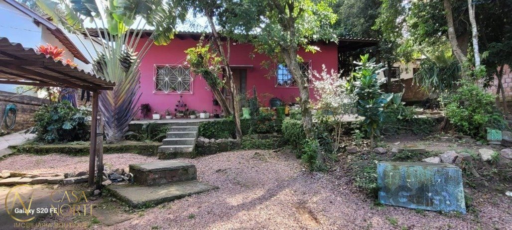 Casa à venda com 2 quartos, 845m², 1 suíte, 3 vagas, Acesso Doutor Marino dos Santos no bairro Ipanema em Porto Alegre