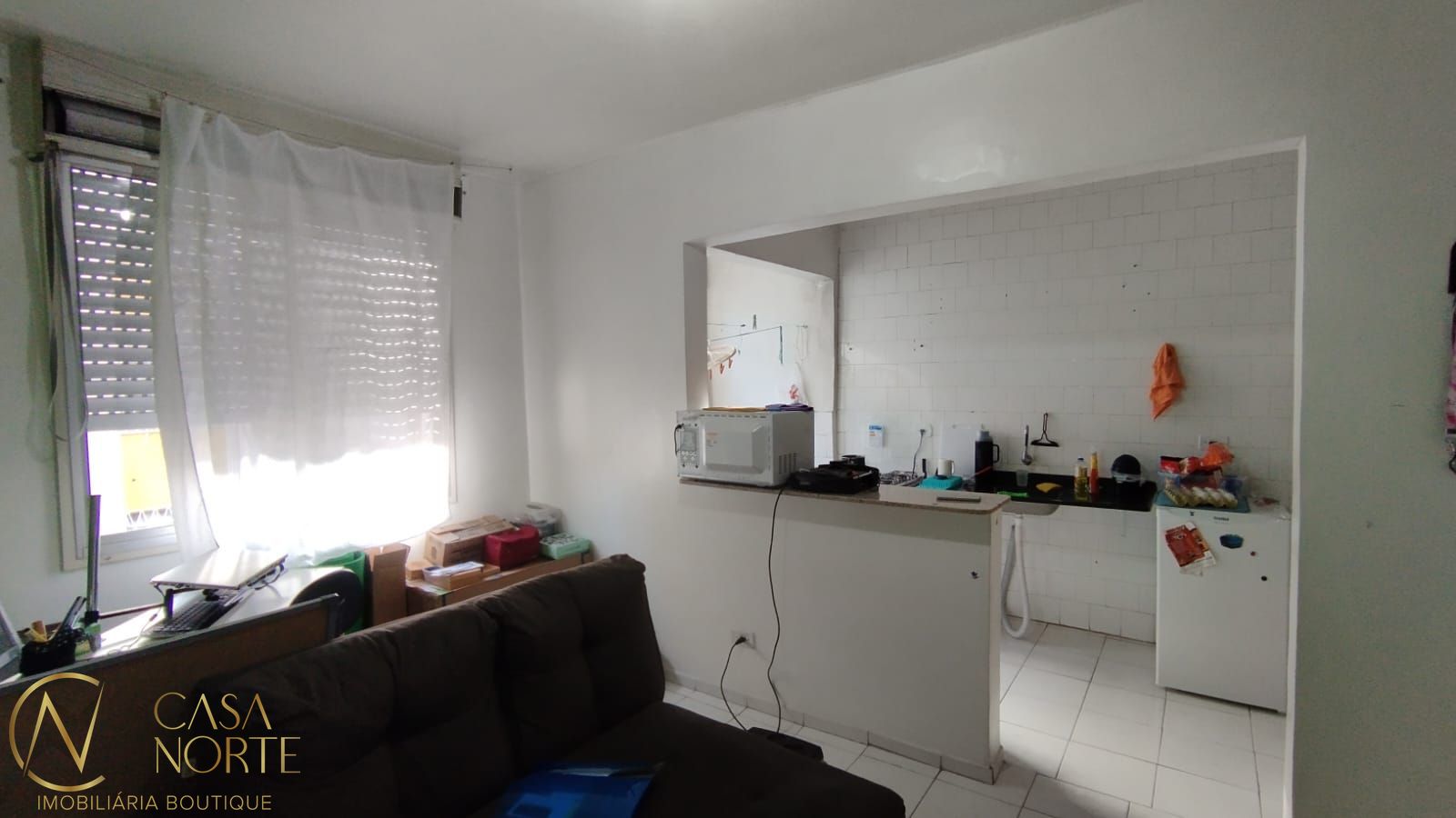Apartamento à venda com 3 quartos, 67m², 1 vaga, Rua Joaquim de Carvalho no bairro Vila Nova em Porto Alegre