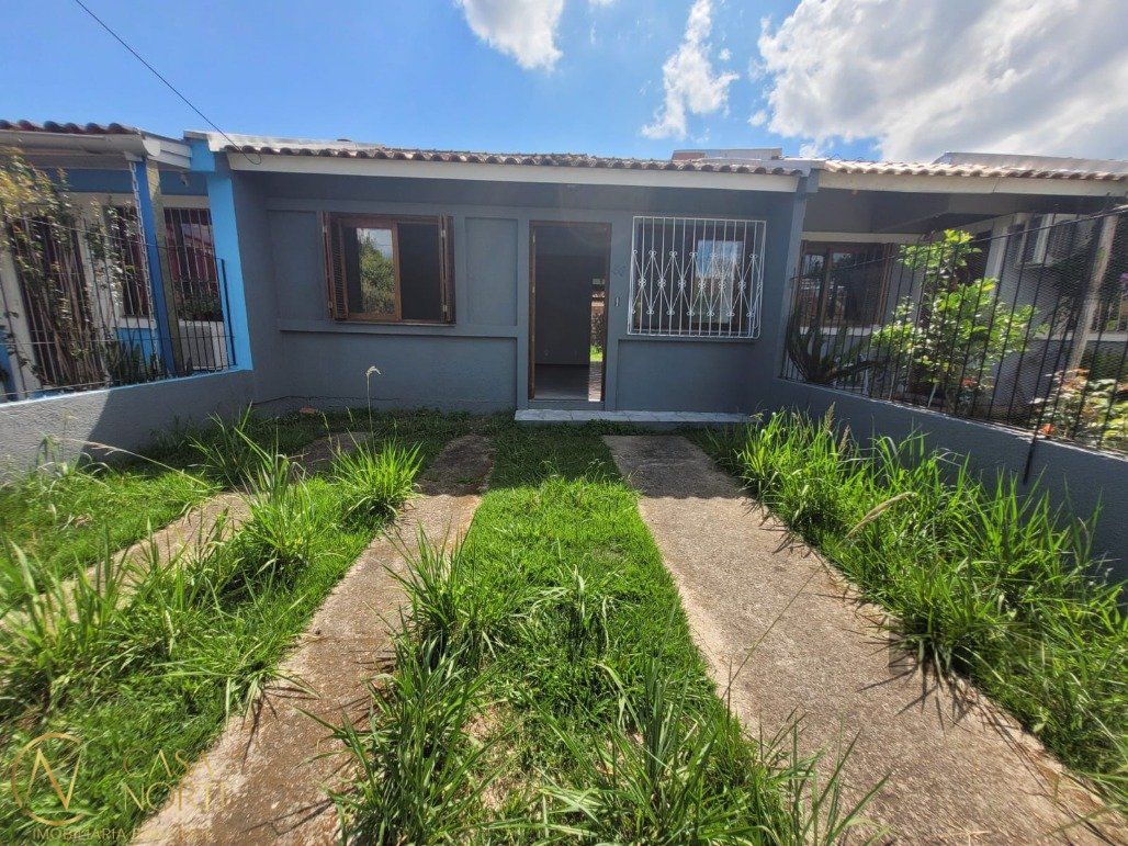 Casa à venda com 2 quartos, 50m², 2 vagas, Rua Júlio Ribeiro de Castilhos no bairro Hípica em Porto Alegre