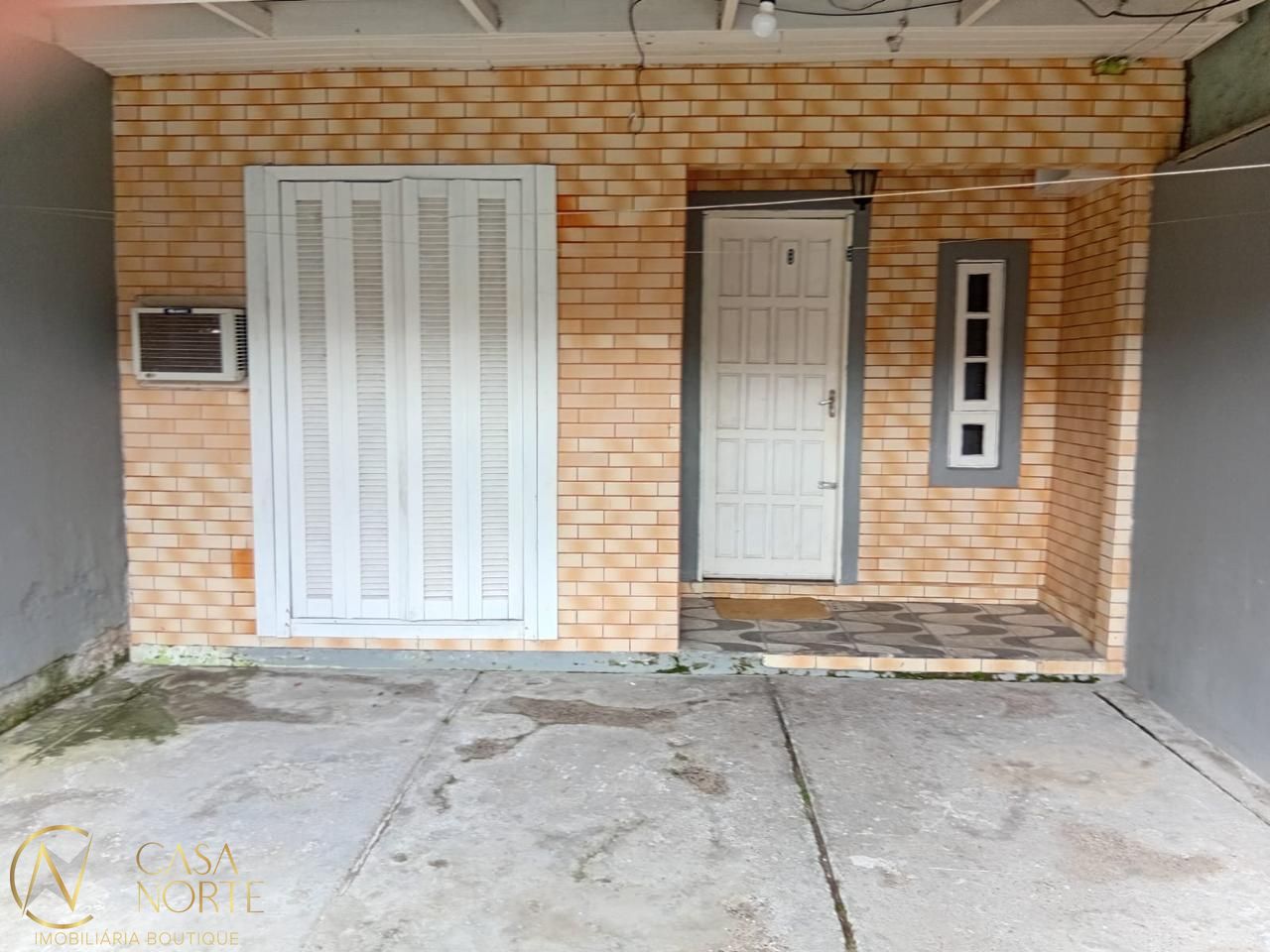 Casa à venda com 2 quartos com 125m², 1 vaga, Rua Fúlvio Bastos no bairro Hípica em Porto Alegre
