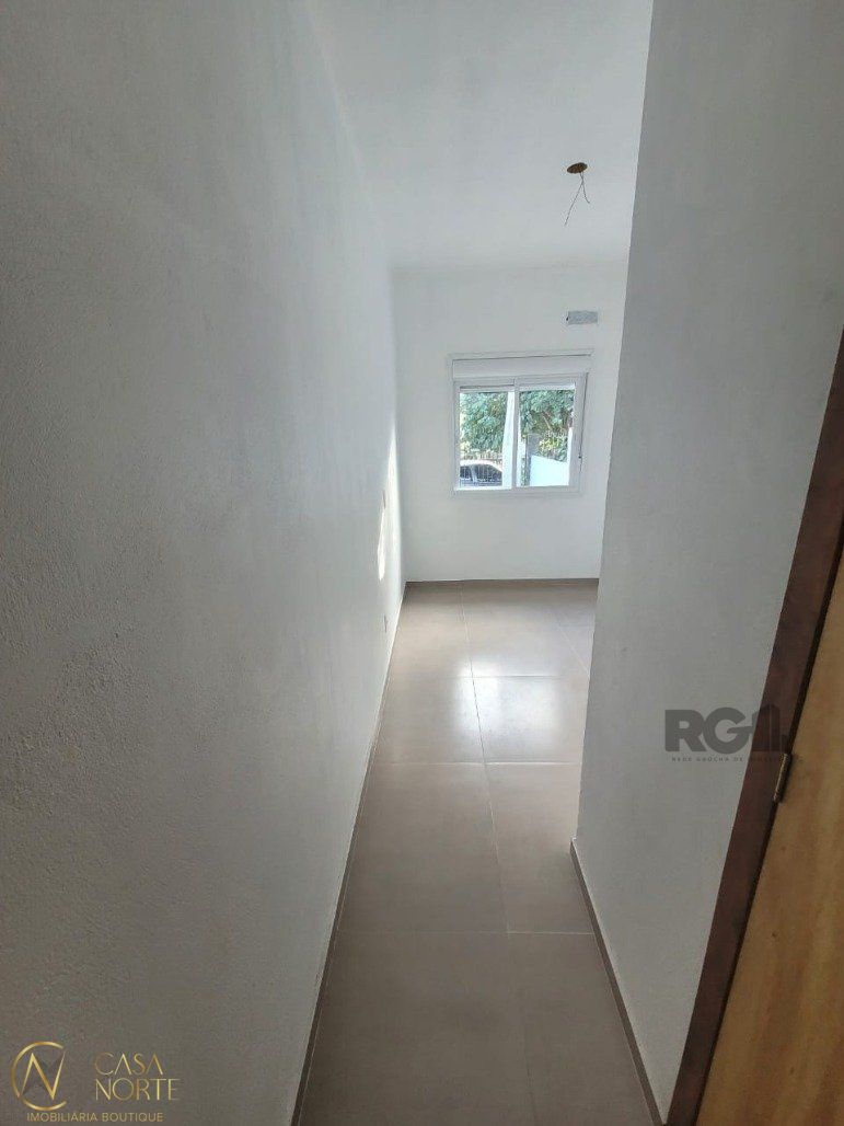 Casa à venda com 3 quartos, 63m², 1 suíte, 1 vaga, Rua Hesiodo Andrade no bairro Hípica em Porto Alegre