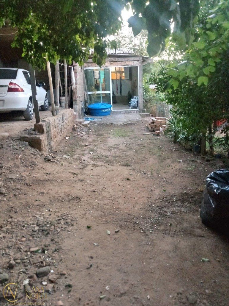 Casa à venda , 270m², Rua Maria de Oliveira no bairro Restinga em Porto Alegre