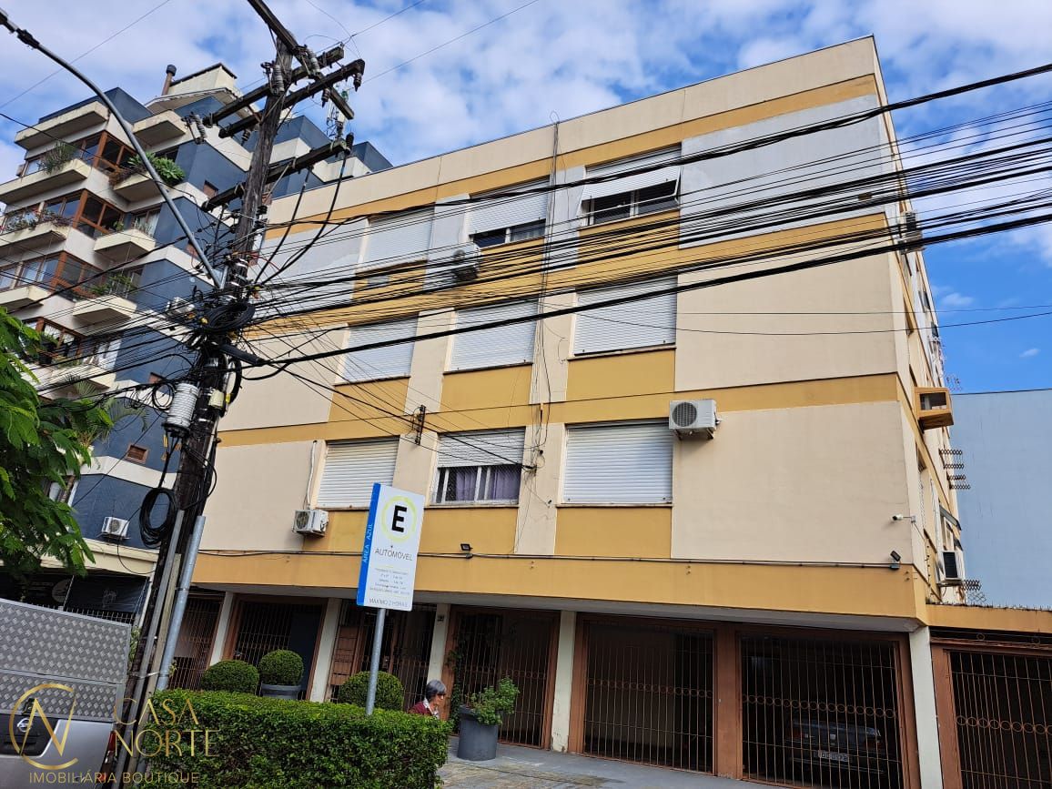 Apartamento à venda com 2 quartos, 1 vaga, Rua Fernando Cortez no bairro Cristo Redentor em Porto Alegre