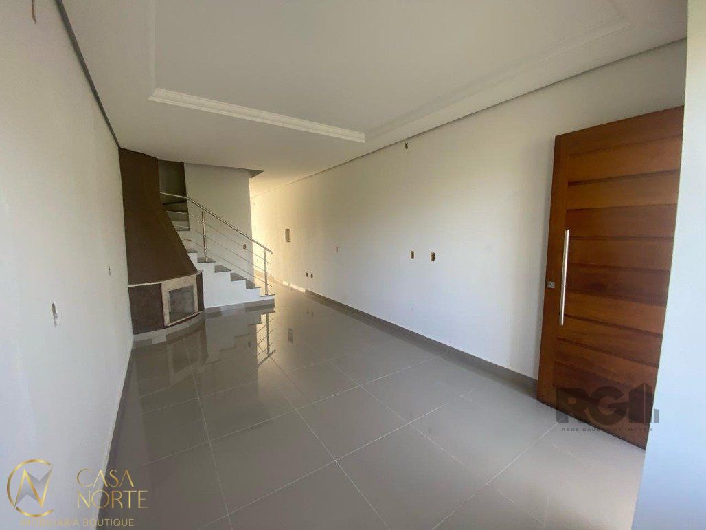Sobrado à venda com 2 quartos, 85m², 2 suítes, 1 vaga, Rua Jesiel Iomar Baumgarten no bairro Hípica em Porto Alegre