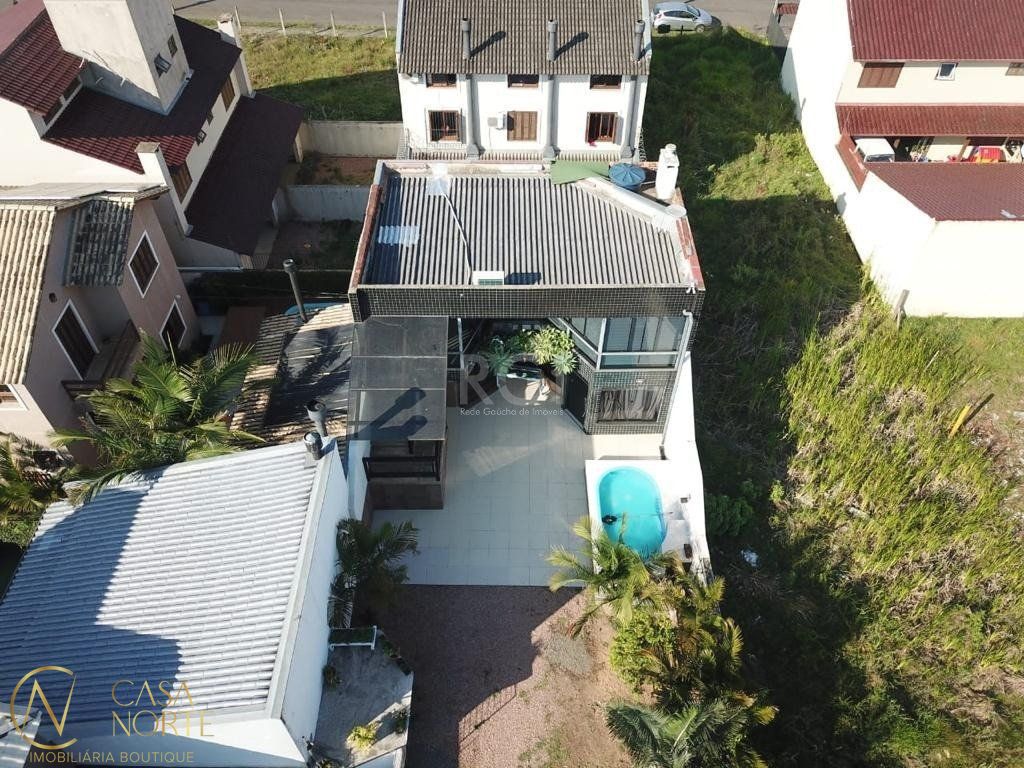 Casa Comercial à venda , 106m², Rua Zuzu Angel no bairro Hípica em Porto Alegre