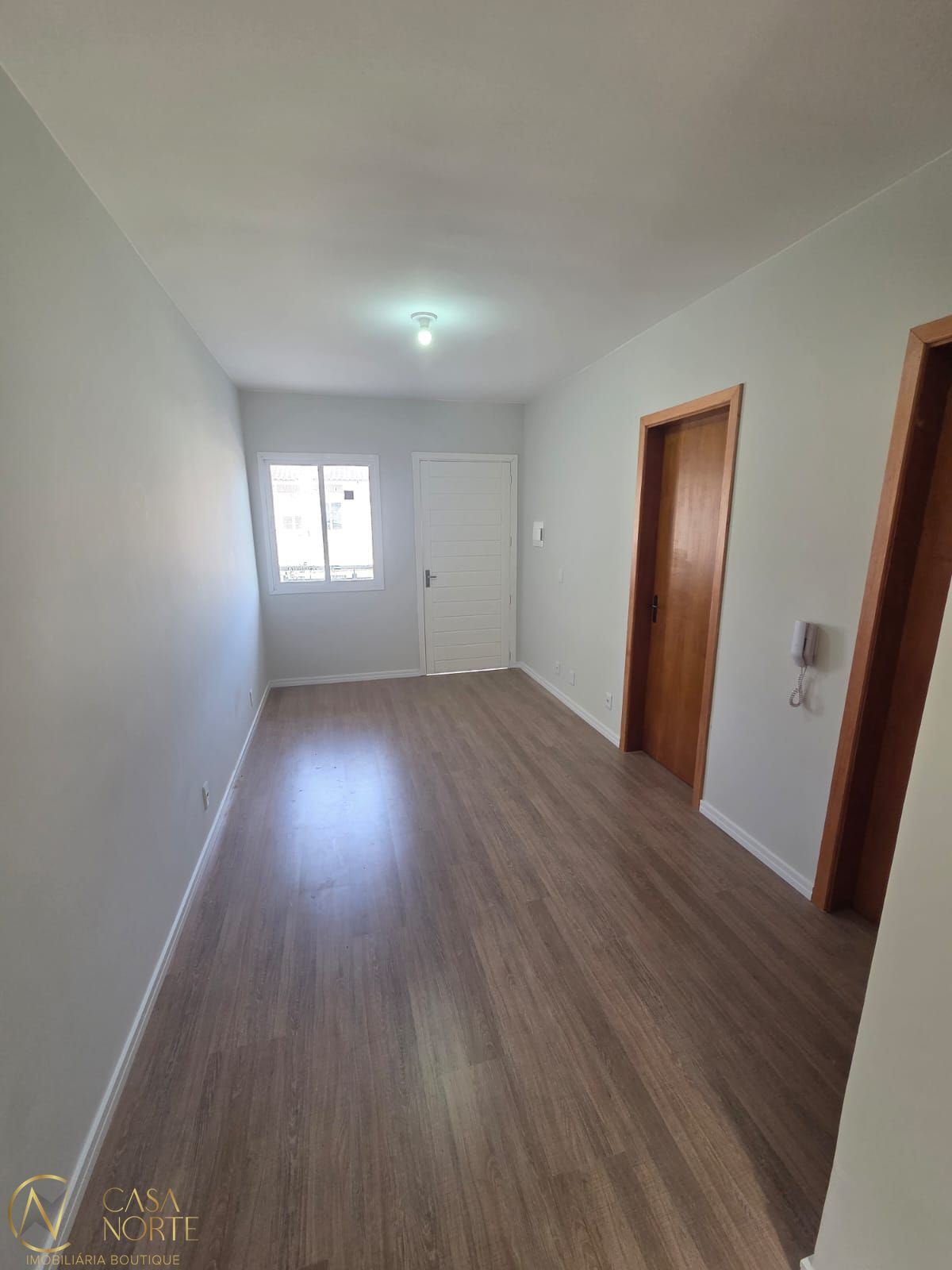 Sobrado à venda com 2 quartos, 49m², 1 vaga, Rua Dorival Castilhos Machado no bairro Aberta dos Morros em Porto Alegre
