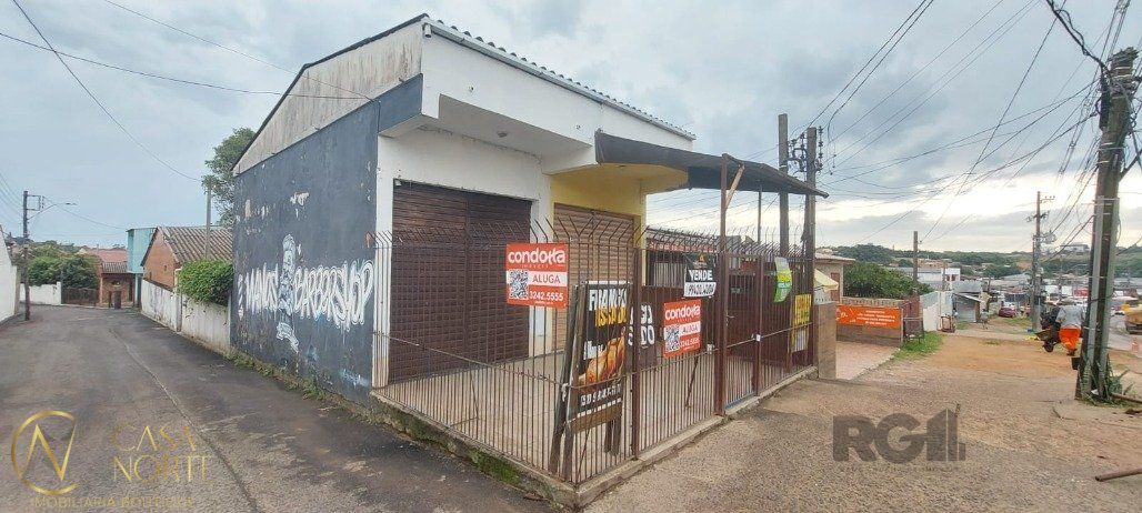 Casa Comercial à venda com 4 quartos, 280m², Estrada Cristiano Kraemer no bairro Vila Nova em Porto Alegre