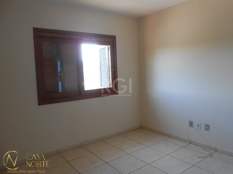 Apartamento à venda com 2 quartos, 60m², 1 vaga, Rua José Lewgoy no bairro Protásio Alves em Porto Alegre