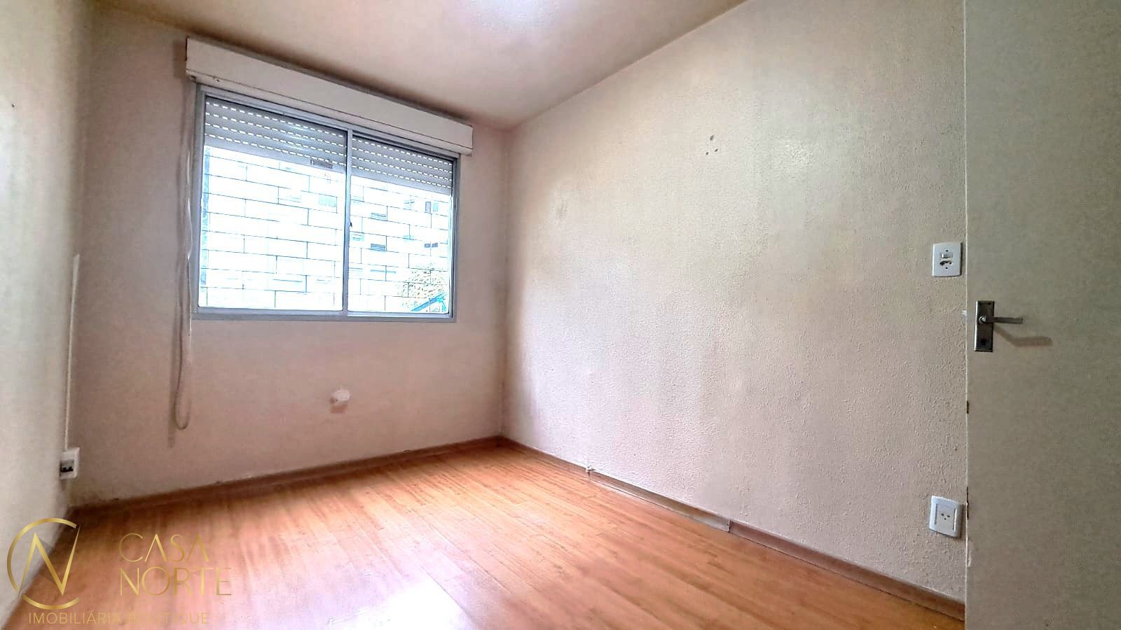 Apartamento à venda com 2 quartos, 48m², 1 vaga, Rua Tenente Ary Tarrago no bairro Coronel Aparício Borges em Porto Alegre