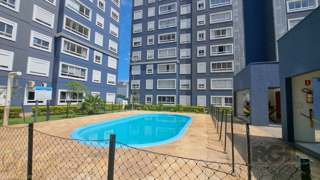 Apartamento à venda com 2 quartos, 48m², 1 vaga, Avenida Manoel Elias no bairro Jardim Leopoldina em Porto Alegre