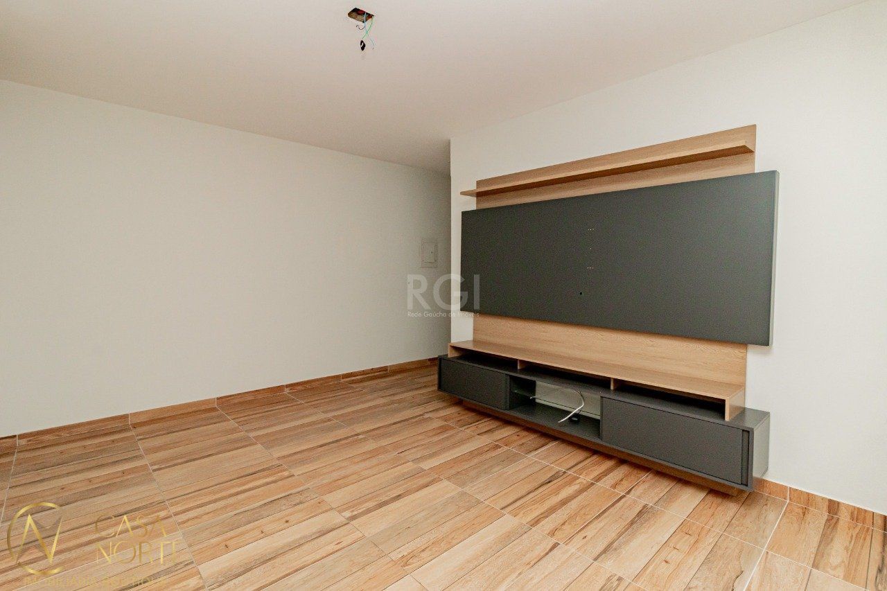 Apartamento à venda com 2 quartos, 74m², 1 vaga, Avenida do Forte no bairro Vila Ipiranga em Porto Alegre