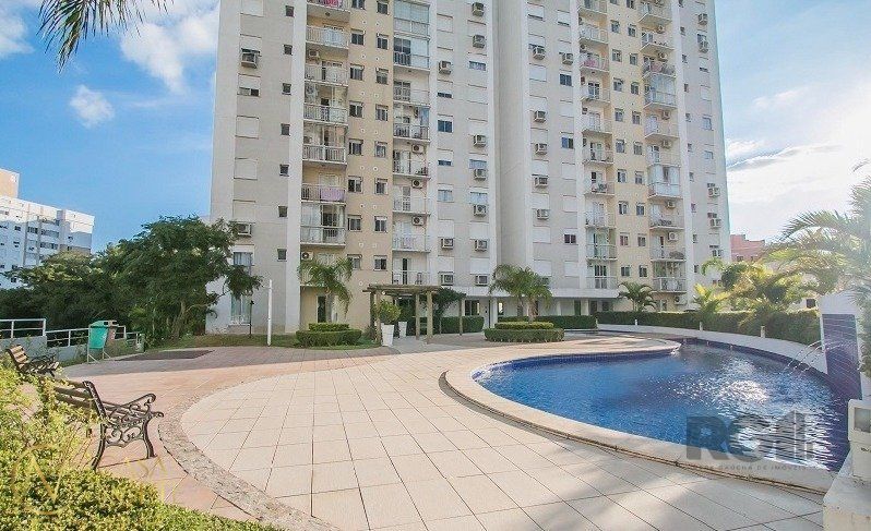 Apartamento à venda com 2 quartos, 61m², 1 suíte, 1 vaga, Rua Abram Goldsztein no bairro Jardim Carvalho em Porto Alegre