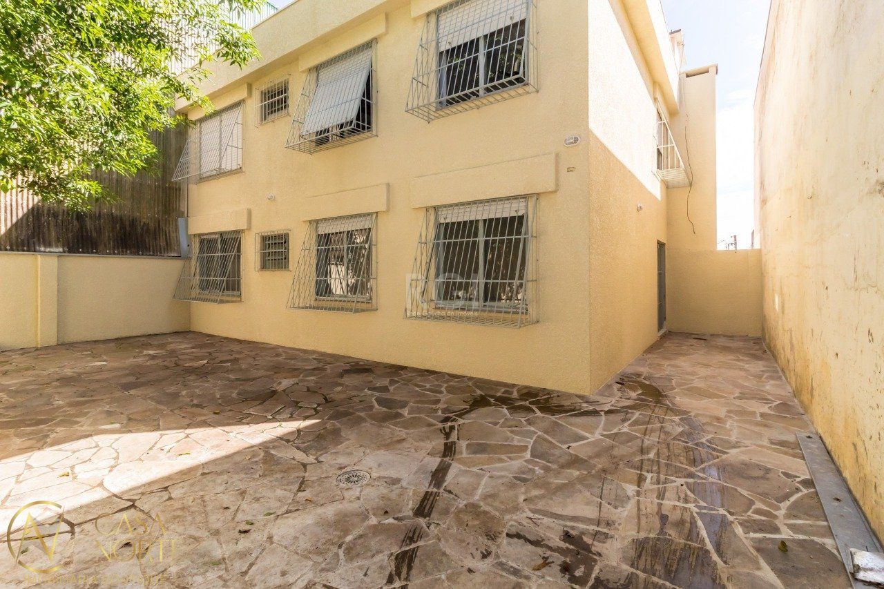 Apartamento à venda com 3 quartos, 85m², 1 vaga, Rua Doutor Murtinho no bairro Bom Jesus em Porto Alegre
