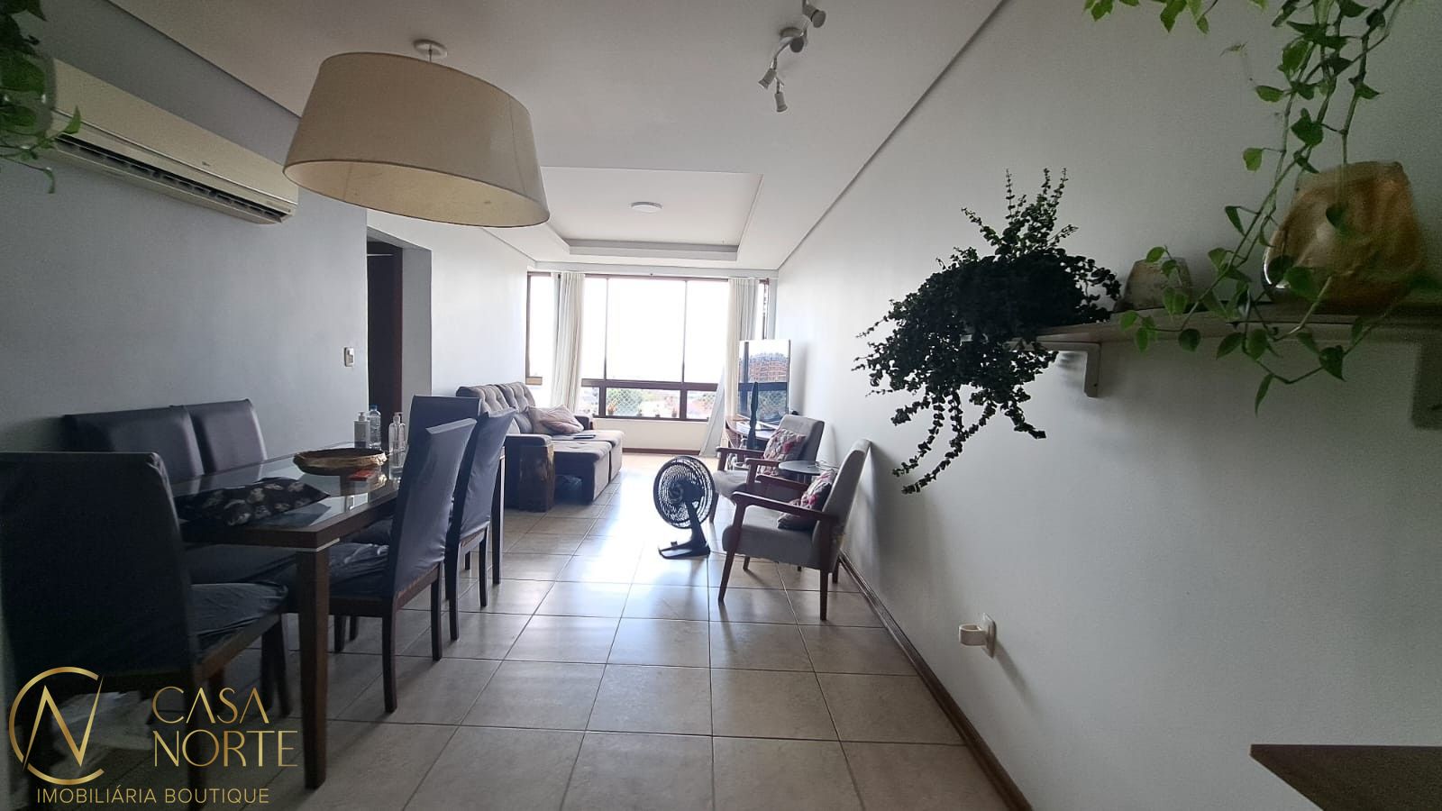 Apartamento à venda com 2 quartos, 67m², 1 suíte, 2 vagas, Rua Eugênio du Pasquier no bairro Cristo Redentor em Porto Alegre
