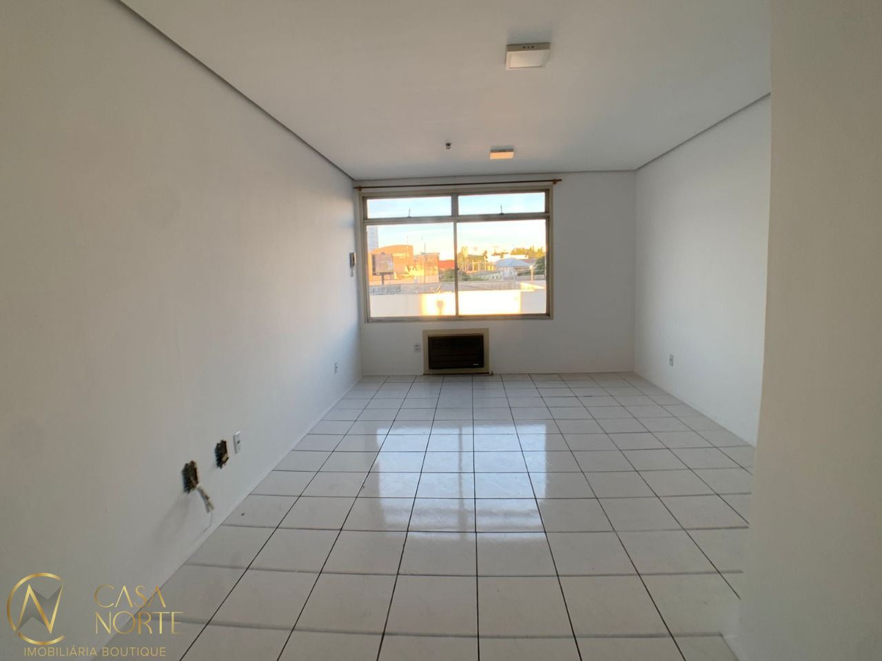 Sala Comercial à venda , 25m², Rua Barao do Triunfo no bairro Menino Deus em Porto Alegre