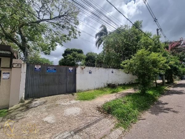 Terreno à venda  com 1139m², Rua Doutor Pereira Neto no bairro Tristeza em Porto Alegre