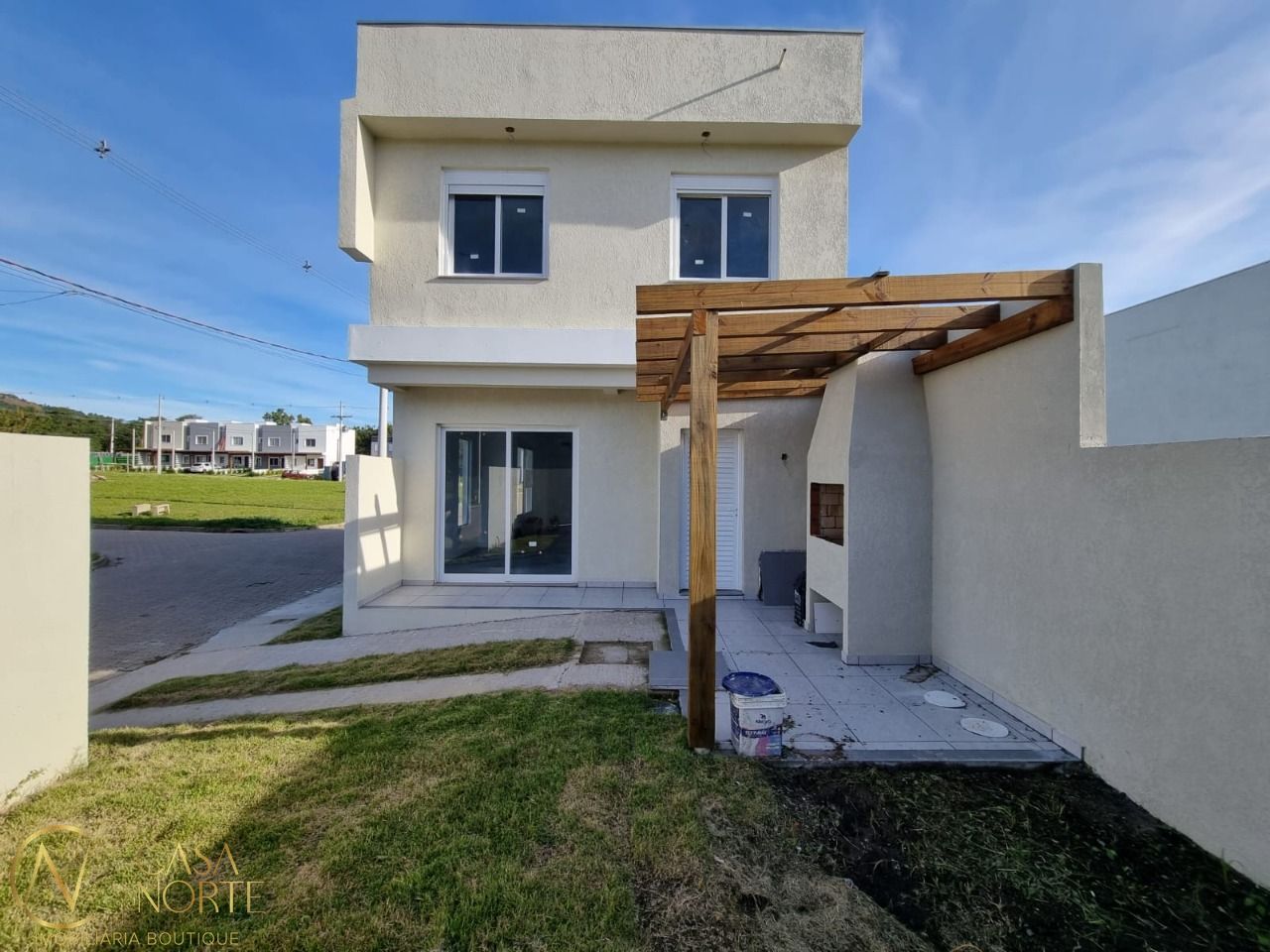 Casa de Condomínio à venda com 3 quartos, 110m², 1 suíte, 2 vagas, Estrada Jorge Pereira Nunes no bairro Campo Novo em Porto Alegre