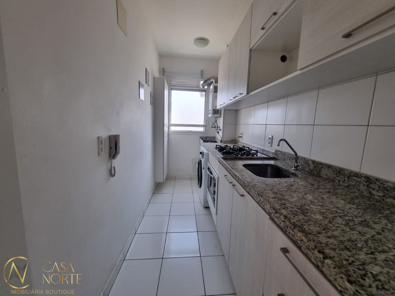 Apartamento à venda com 2 quartos, 56m², 1 suíte, 1 vaga, Avenida da Cavalhada no bairro Cavalhada em Porto Alegre