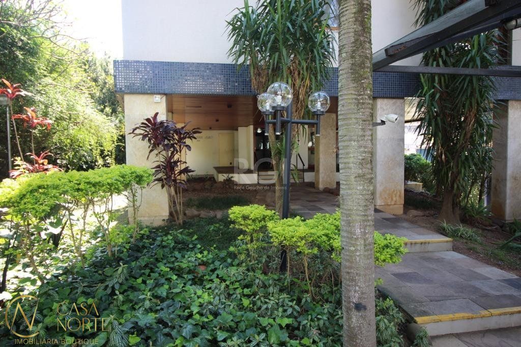 Apartamento à venda com 3 quartos, 153m², 1 suíte, 2 vagas, Rua Mariante no bairro Rio Branco em Porto Alegre