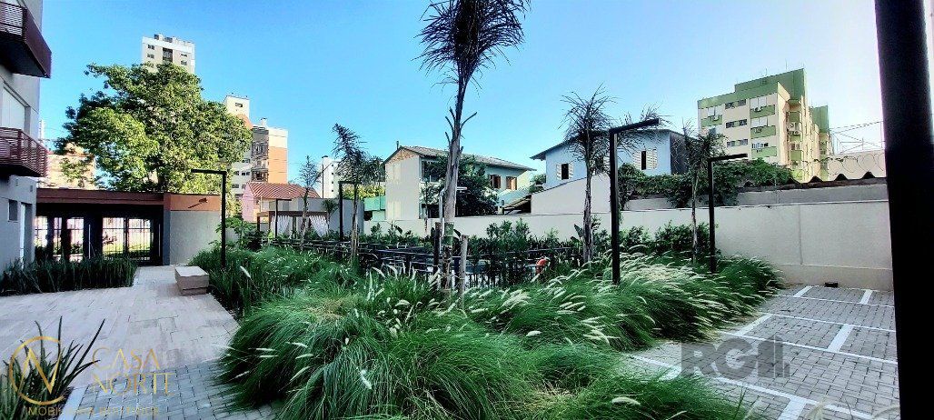 Apartamento à venda com 1 quarto, 27m², 1 vaga, Avenida dos Cubanos no bairro Partenon em Porto Alegre