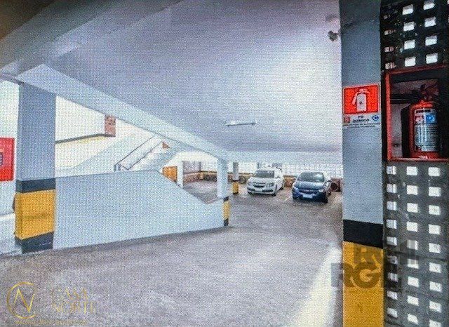 Box à venda , 12m², Rua Felipe Camarão no bairro Rio Branco em Porto Alegre