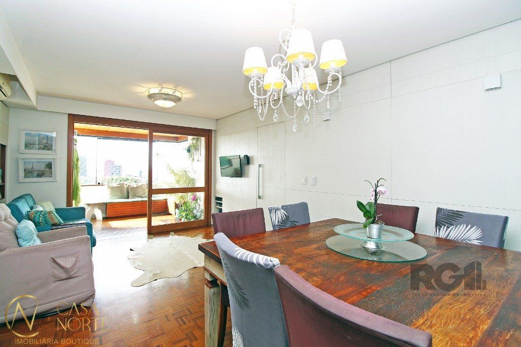 Apartamento à venda com 3 quartos, 96m², 1 suíte, 2 vagas, Rua Carlos Von Koseritz no bairro São João em Porto Alegre