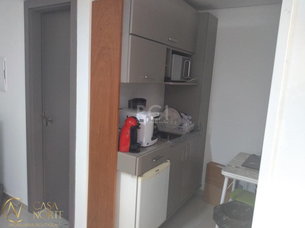 Sala Comercial à venda , 46m², 1 vaga, Avenida Praia de Belas no bairro Praia de Belas em Porto Alegre