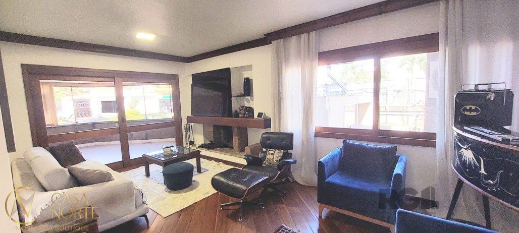 Apartamento à venda com 3 quartos, 148m², 1 suíte, 1 vaga, Rua Anita Garibaldi no bairro Boa Vista em Porto Alegre