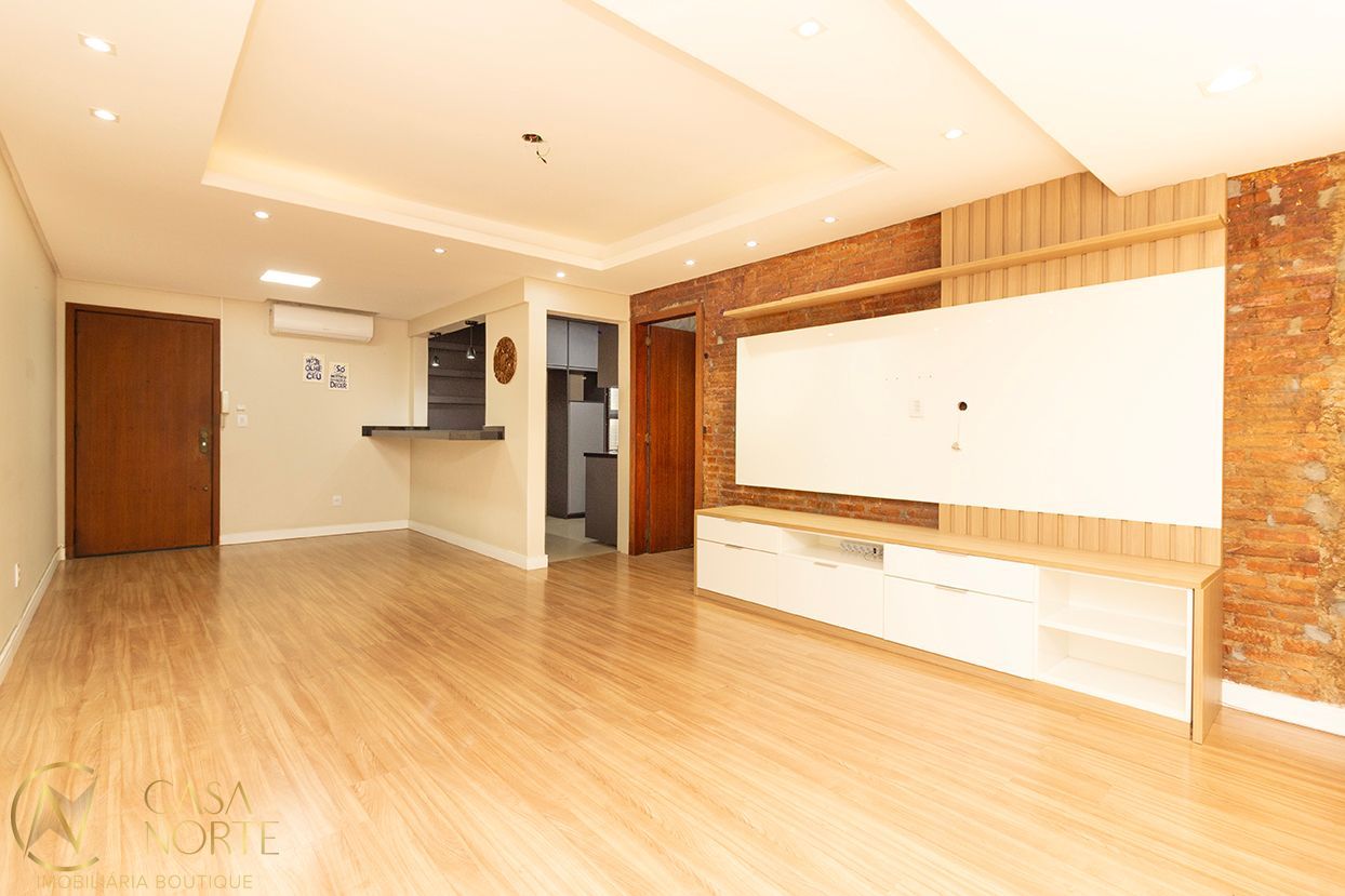 Apartamento à venda com 2 quartos, 89m², 1 suíte, 2 vagas, Rua Barão do Amazonas no bairro Petrópolis em Porto Alegre
