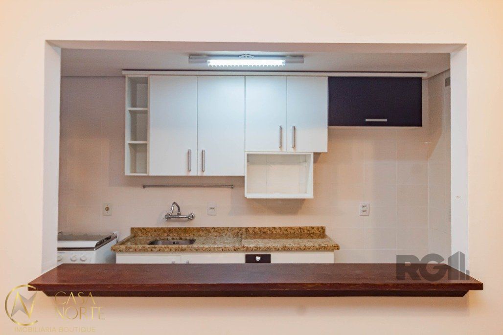 Apartamento à venda com 1 quarto, 50m², 1 vaga, Rua Jaraguá no bairro Bela Vista em Porto Alegre