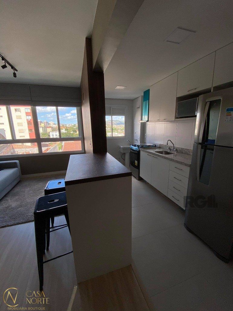 Apartamento à venda com 2 quartos, 66m², 1 suíte, 1 vaga, Rua São Marcos no bairro Bom Jesus em Porto Alegre