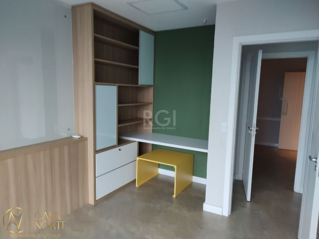 Sala Comercial à venda , 46m², 1 vaga, Avenida Ipiranga no bairro Praia de Belas em Porto Alegre
