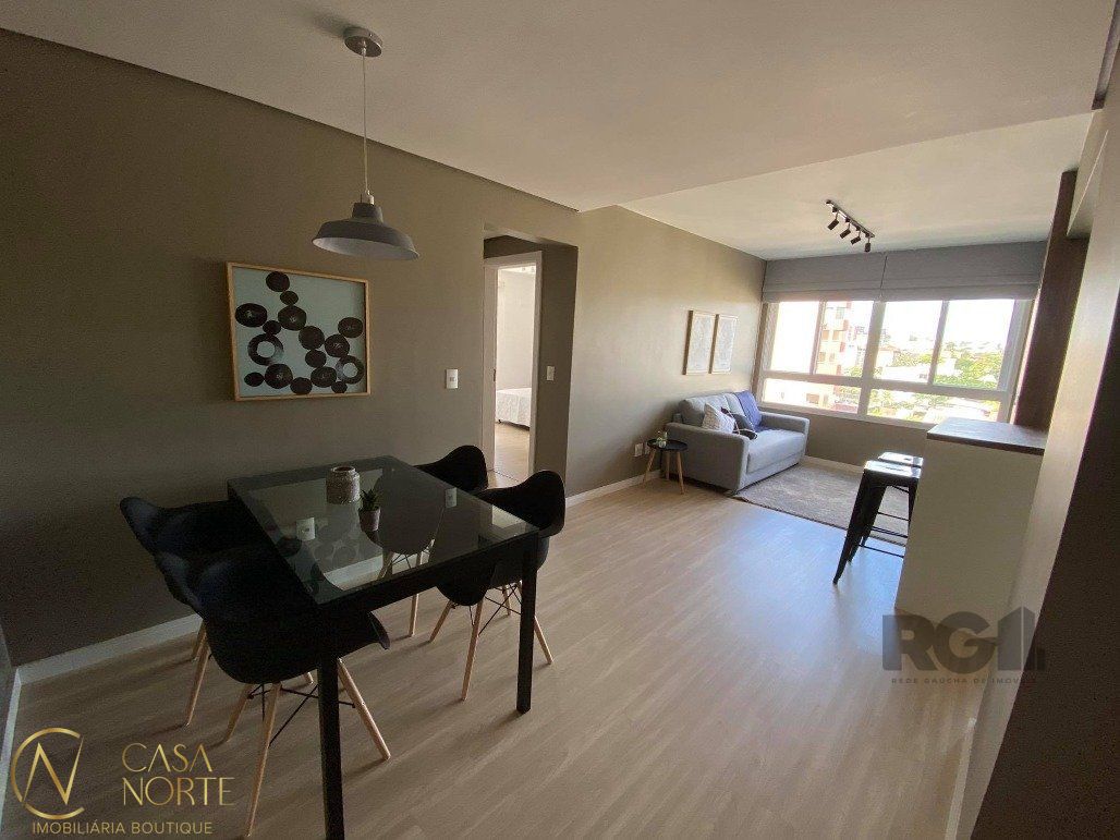 Apartamento à venda com 2 quartos, 66m², 1 suíte, 1 vaga, Rua São Marcos no bairro Bom Jesus em Porto Alegre