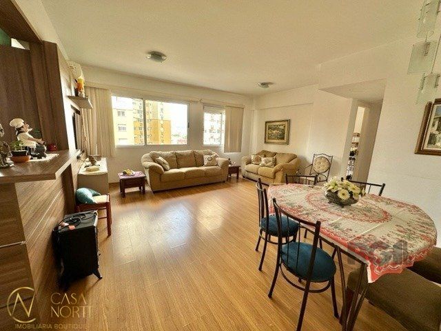 Apartamento à venda com 2 quartos, 88m², 1 suíte, 1 vaga, Avenida Bento Gonçalves no bairro Partenon em Porto Alegre