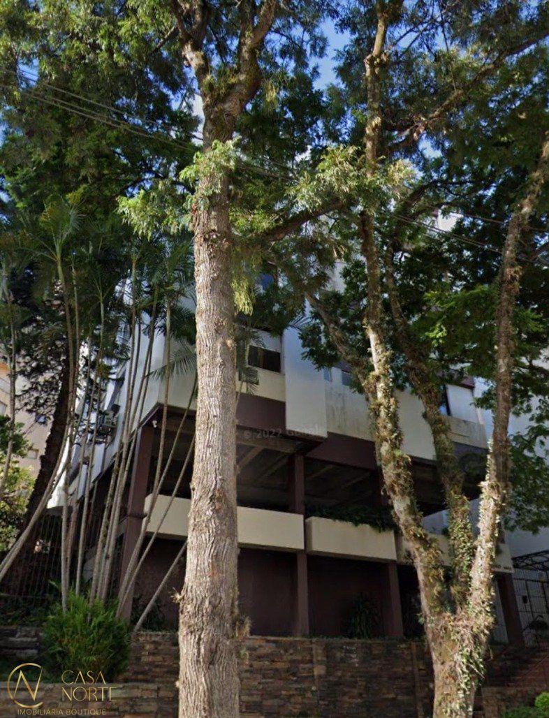 Cobertura à venda com 3 quartos, 200m², 1 suíte, 2 vagas, Rua Marquês do Pombal no bairro Moinhos de Vento em Porto Alegre