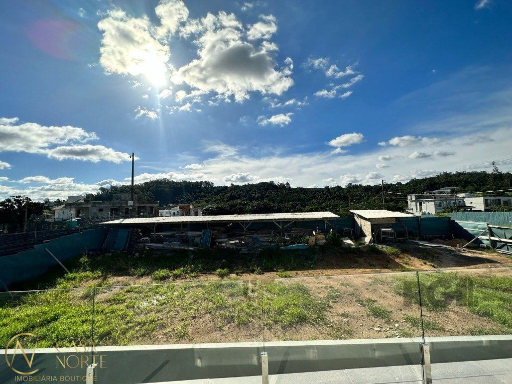 Terreno à venda  com 1757m², Estrada das Três Meninas no bairro Vila Nova em Porto Alegre